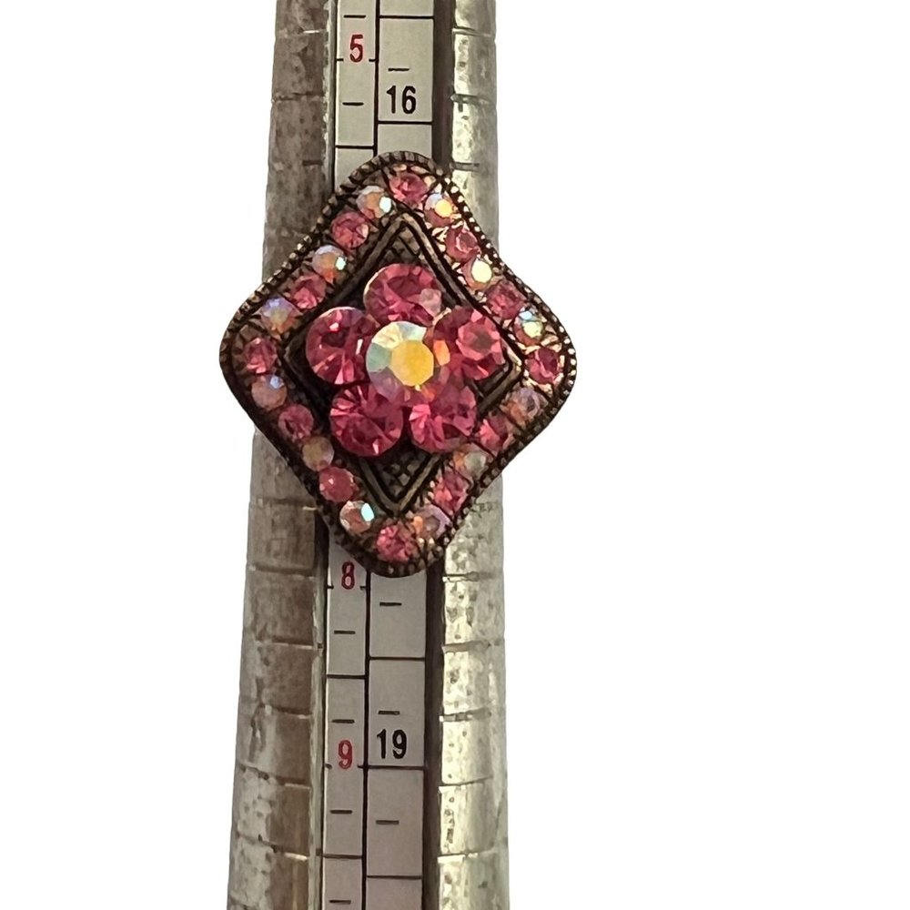 Vintage Cocktail Ring Pink Glass Rhinestones Aurora Borealis Adjustable 6.75 - Picture 1 of 3